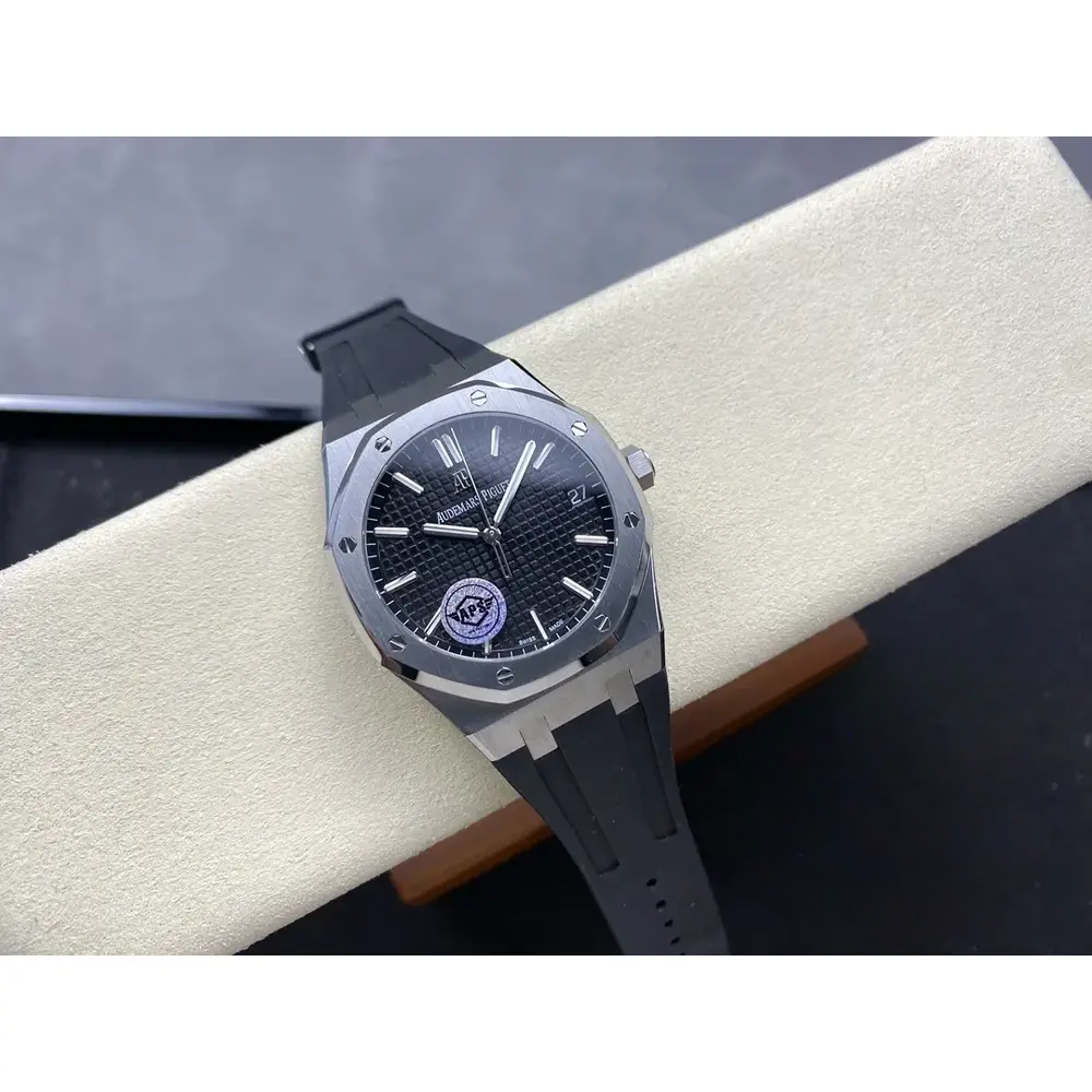 Replica Audemars Piguet Royal Oak Black Dial, Rubber 15500ST.OO.1220ST.03 41mm - Image 4