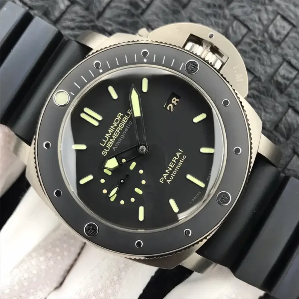 Replica Panerai Luminor Submersible 1950 Amagnetic PAM389 - Image 5