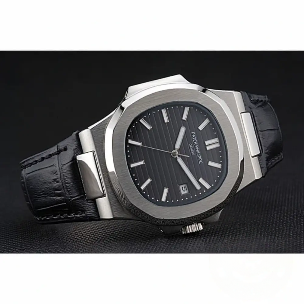 Replica Nautilus 5711G-001 Patek Philippe Dial Black 40 mm, Stainless Steel - Image 4