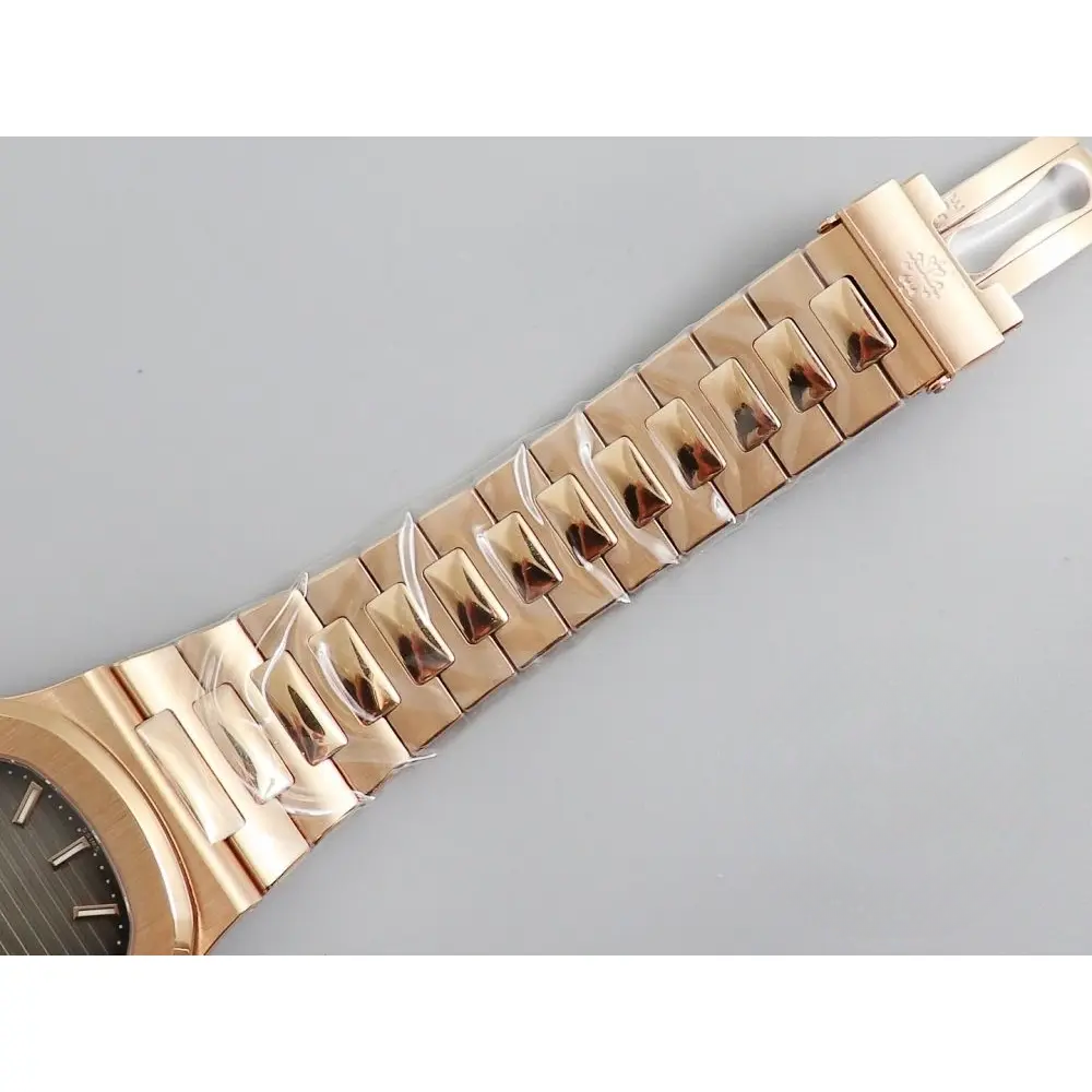 Replica Nautilus 5711/1R-001 Patek Philippe 40 mm, Rose Gold, Grey Dial - Image 8