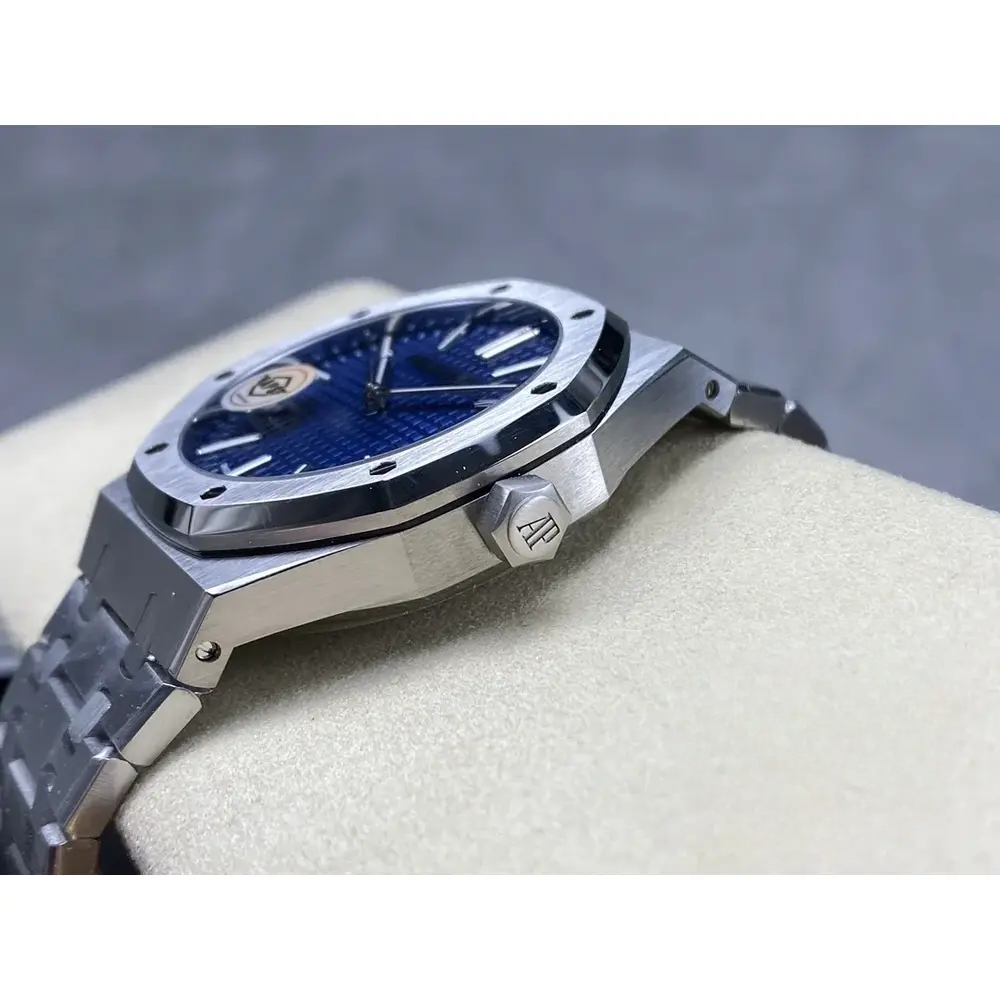 Replica Audemars Piguet Royal Oak Blue Dial 15510ST.OO.1320ST.06 41mm - Image 4