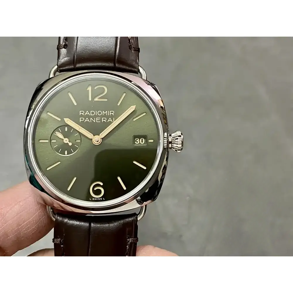Super Clone Panerai Radiomir PAM 1386 - Image 2