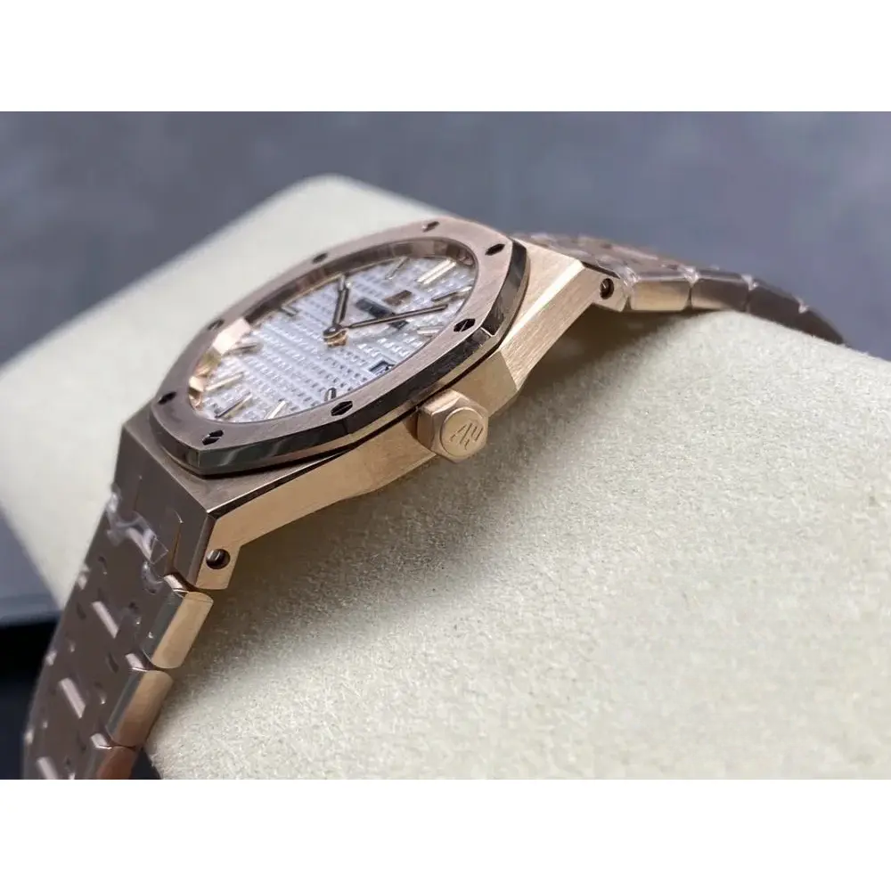 Replica Audemars Piguet Royal Oak 67651OR.ZZ.1261OR.01 33mm - Image 2