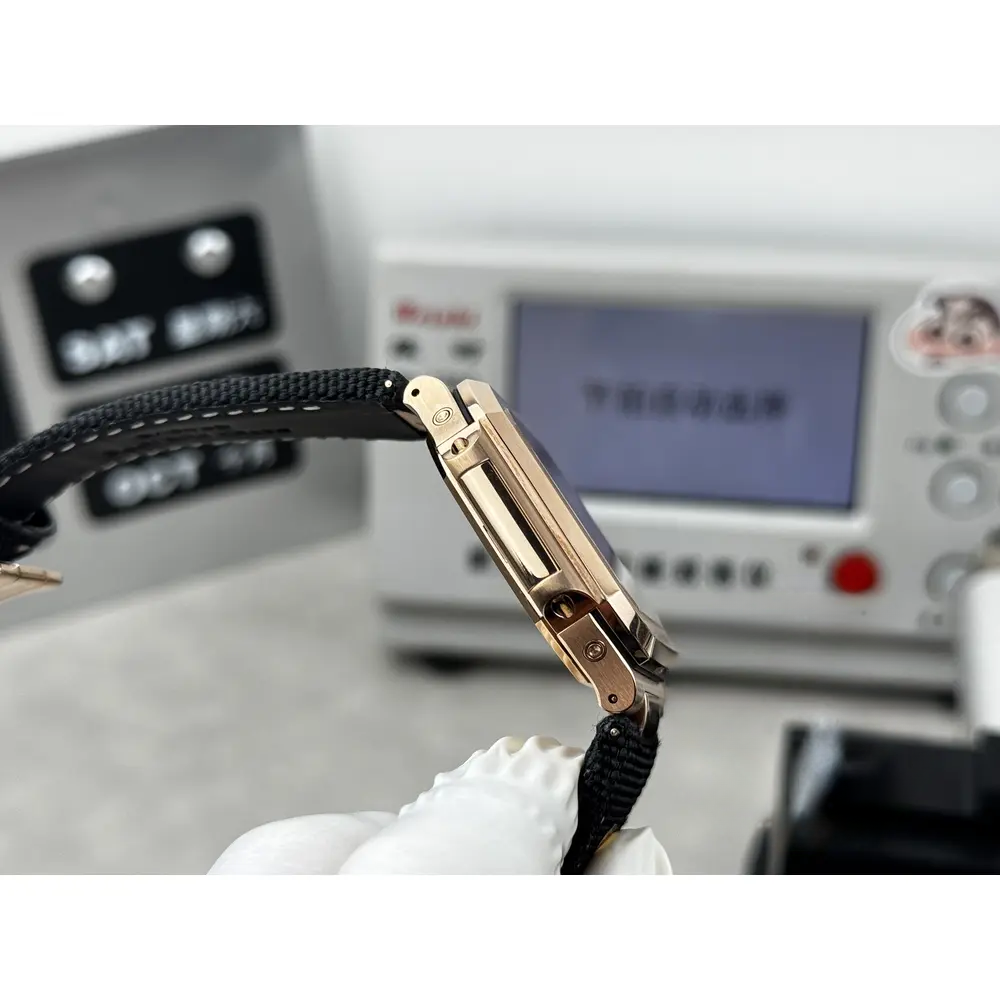 Replica Patek Philippe Cubitus 5822P-004 Black Dial - Image 7