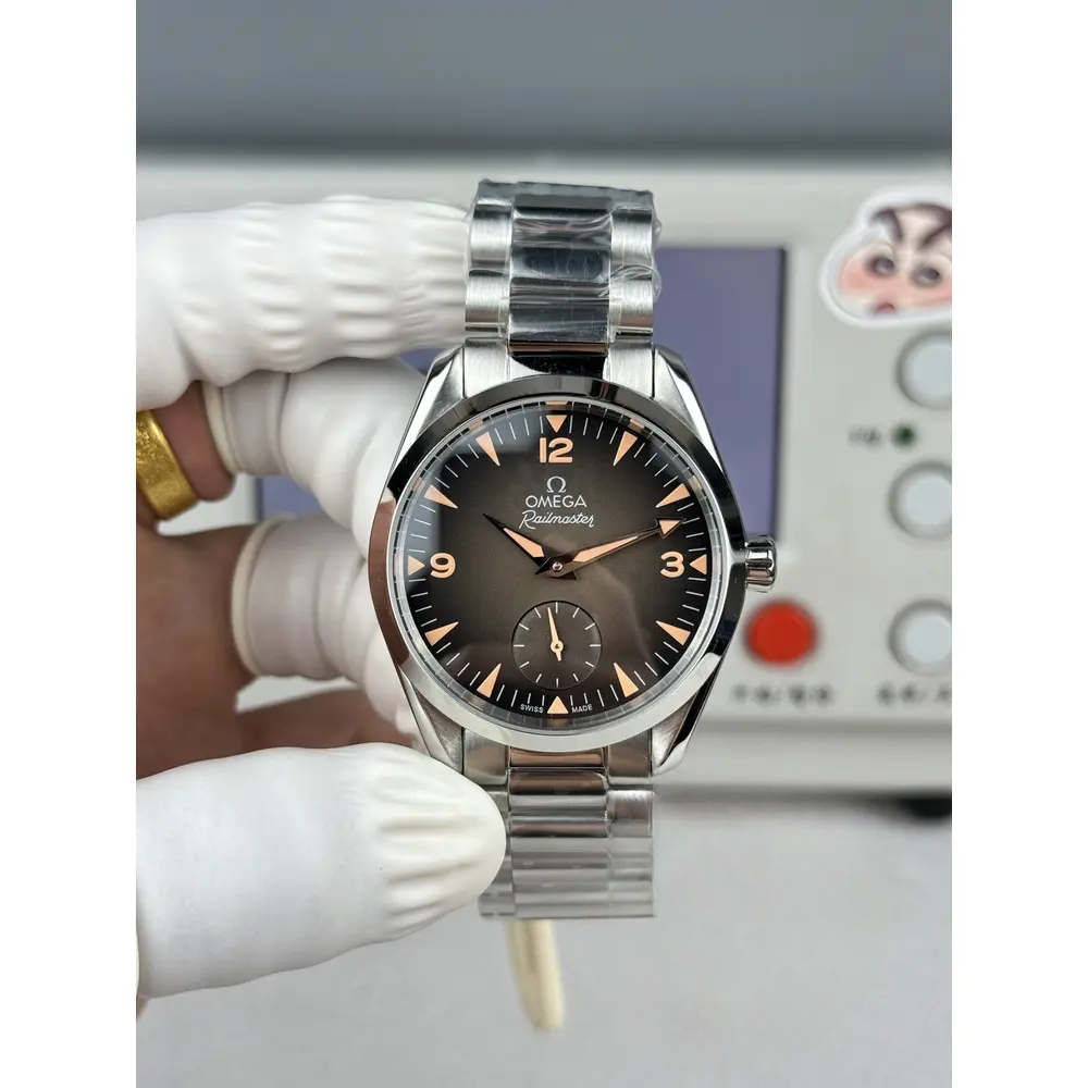 Replica Seamaster Railmaster 38mm 235.16.38.20.13.004 Brown Dial - Image 4