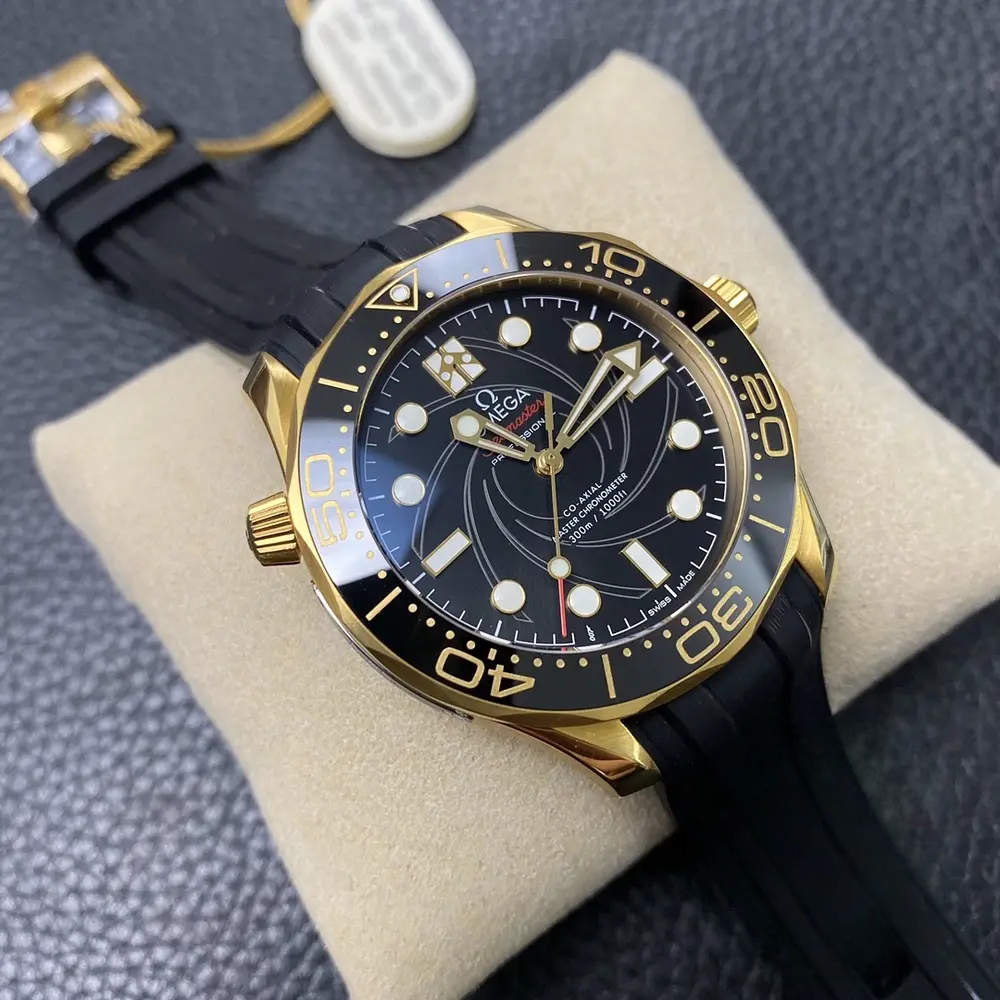 Super Clone Omega Seamaster 300m 007 James Bond - Image 5