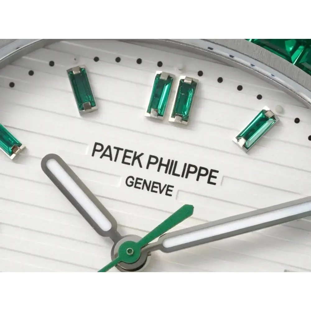 Super Clone Nautilus 5711/1A-018 Patek Philippe 40 mm, Stainless Steel White Dial Iced out - Image 3