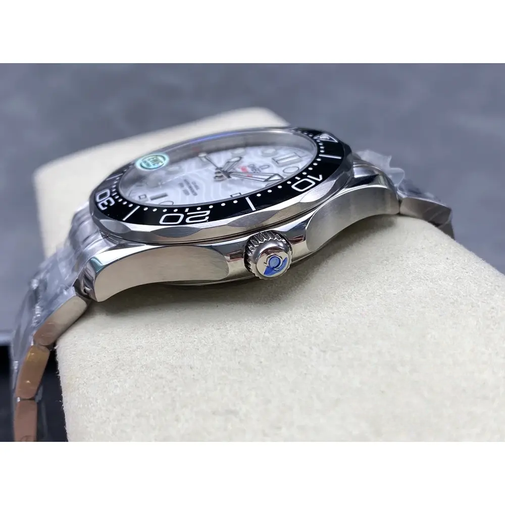 Replica Omega Seamaster 210.30.42.20.04.001 42mm - Image 6
