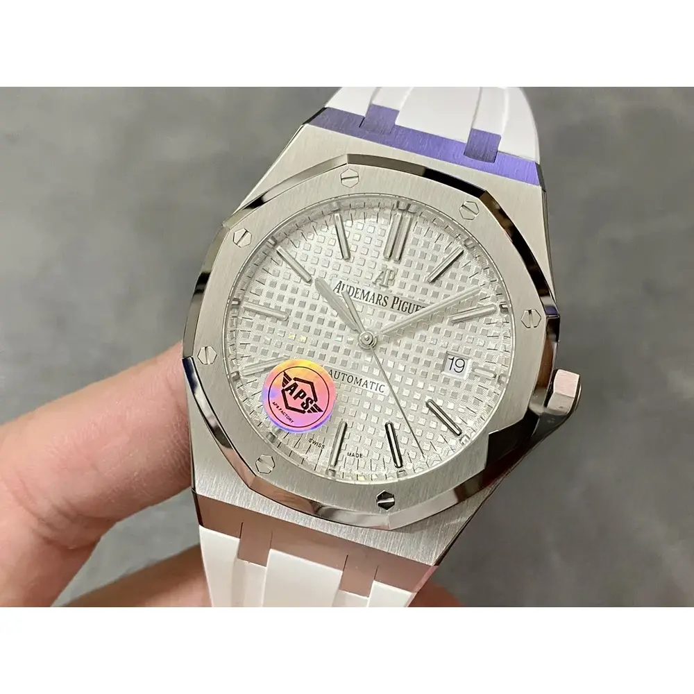 Replica Audemars Piguet Royal Oak White Rubber 15400ST.OO.1220ST.02 - Image 8