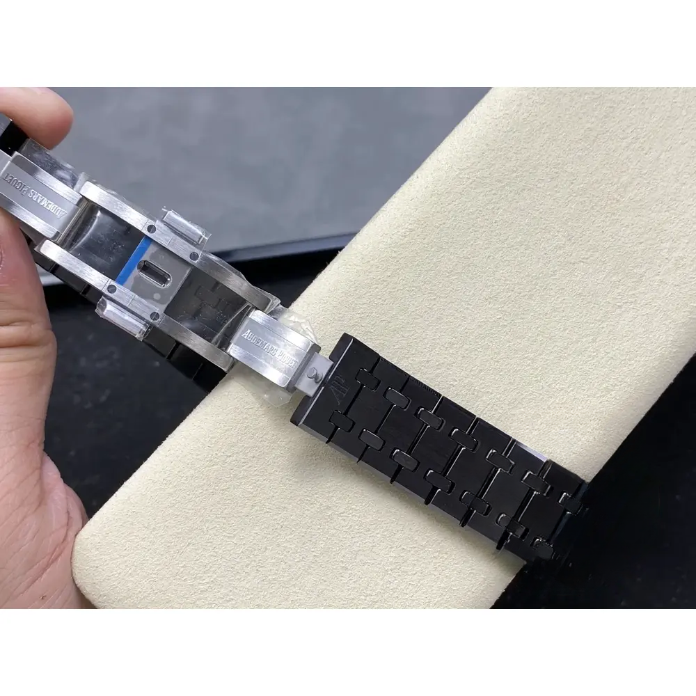 Replica Audemars Piguet Royal Oak series 26240CE.OO.1225CE.02 - Image 3