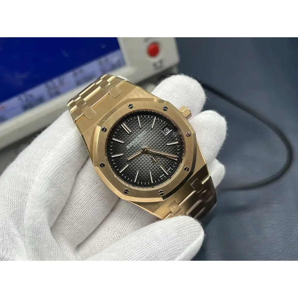 Replica Audemars Piguet Royal Oak Jumbo Extra-Thin 16202.OR - Image 3