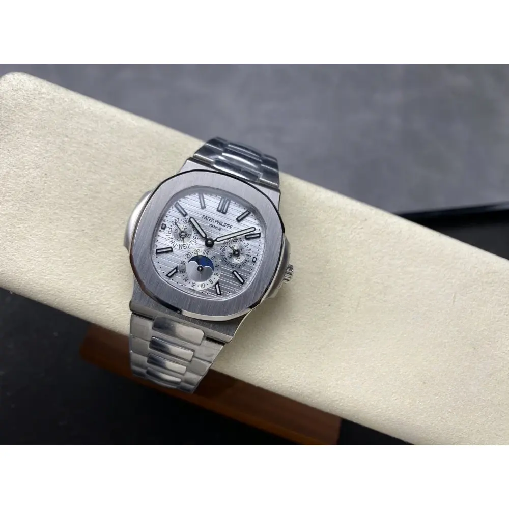 Replica Nautilus 5740/1G-001 Patek Philippe Perpetual Calendar 40 mm, White gold, White Dial - Image 6
