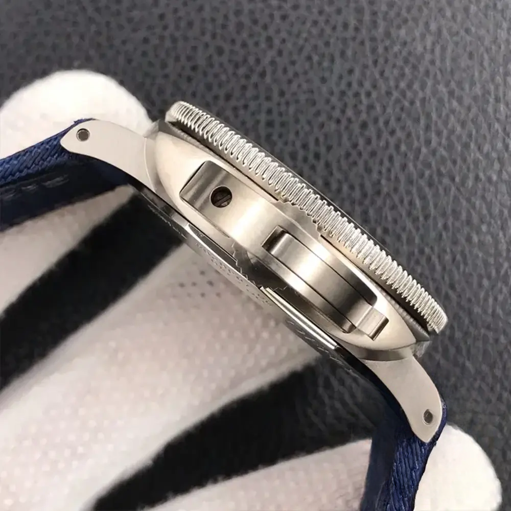 Super Clone Panerai Submersible PAM00985 EcoTitanium - Image 6