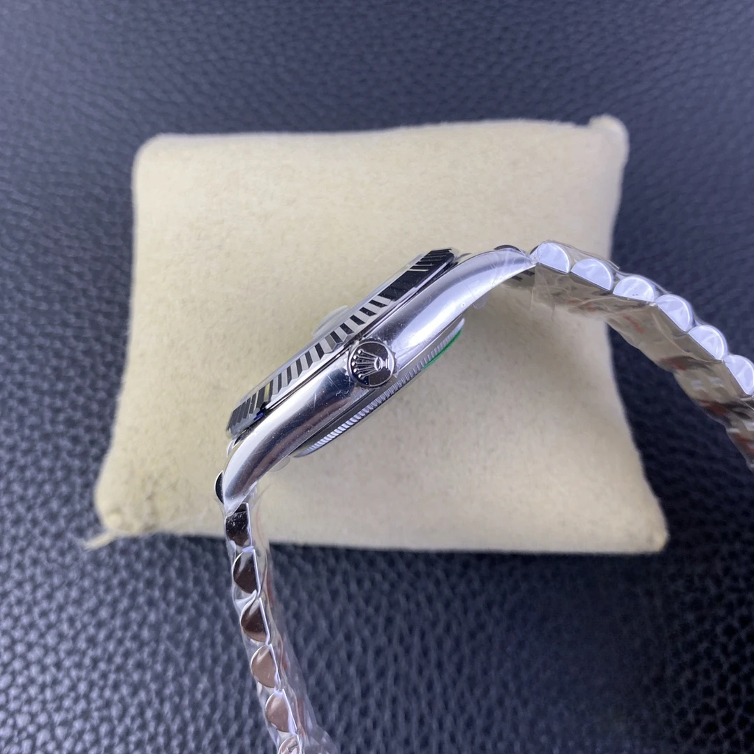 Replica DateJust Black Diamond Dial 41mm 126334 Jubilee - Image 7