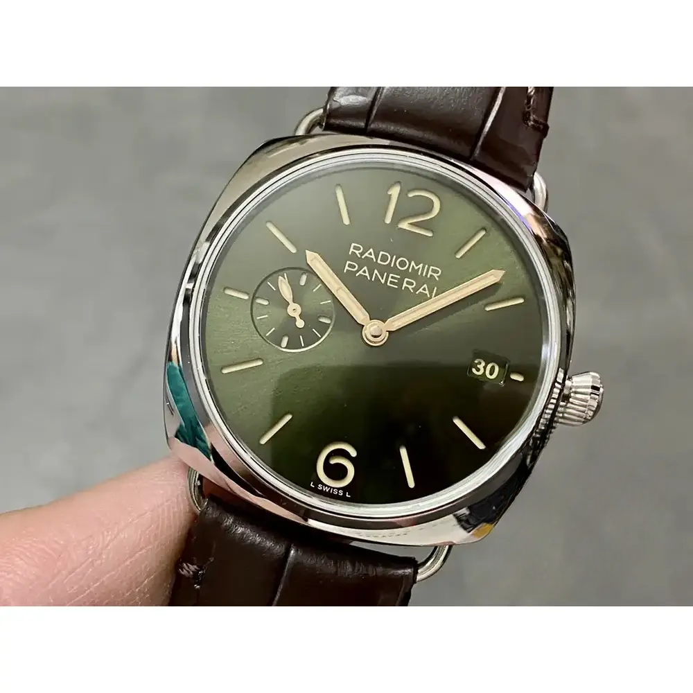 Super Clone Panerai Radiomir PAM 1386 - Image 4