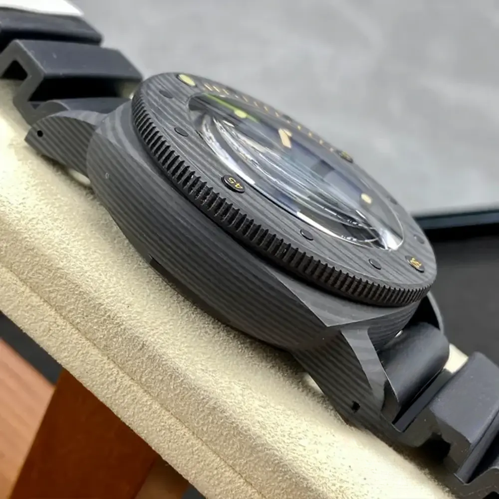 Replica Panerai Submersible Carbotech PAM616 - Image 6