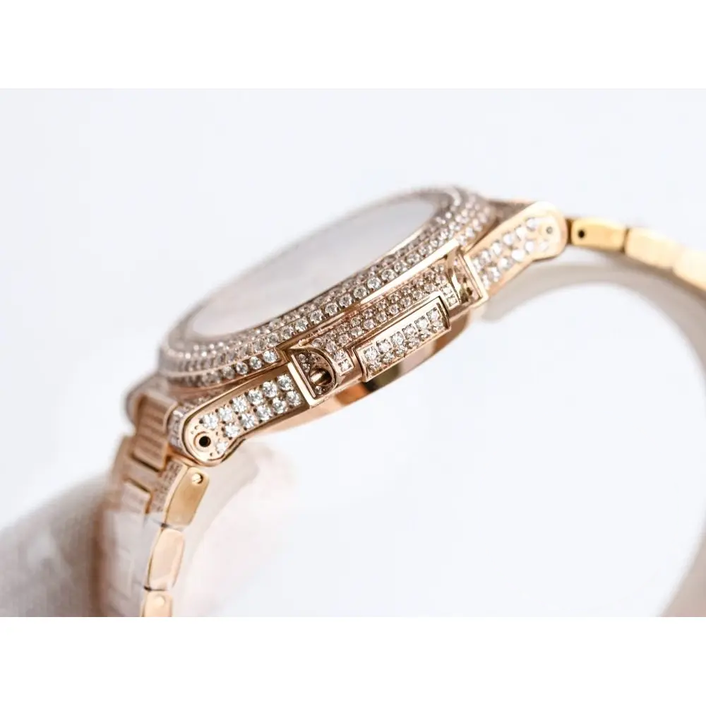 Replica Nautilus 5711-1300A-001 Patek Philippe 40 mm, Rose Gold Diamond Dial - Image 5