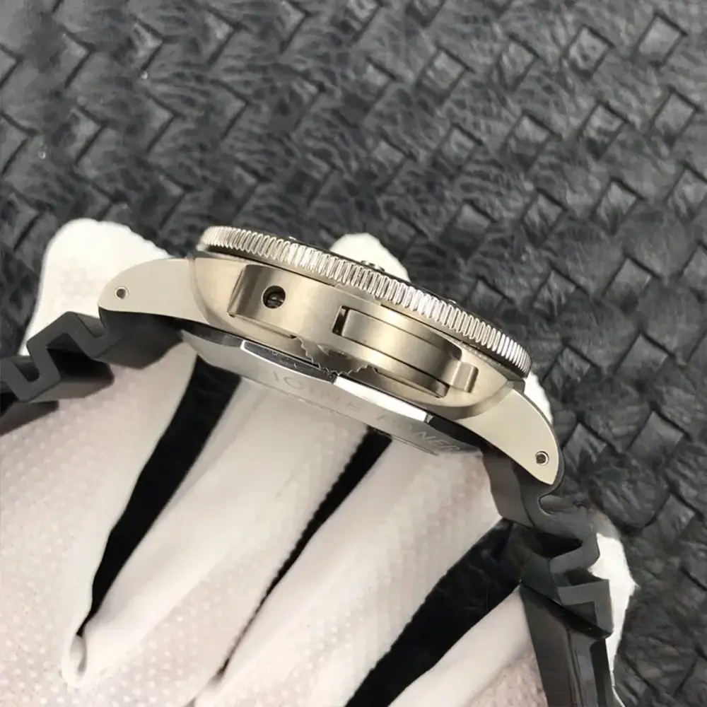 Replica Panerai Luminor Submersible 1950 Amagnetic PAM389 - Image 6