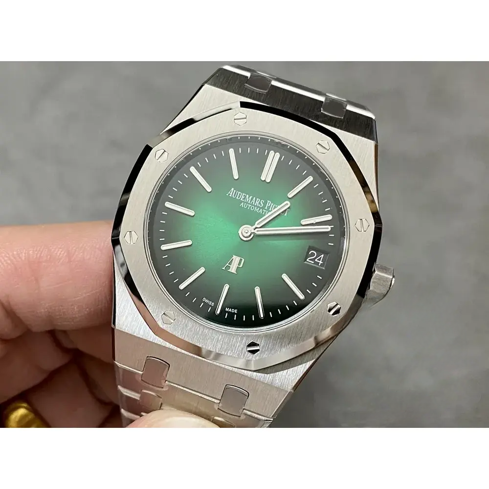 Super Clone Audemars Piguet Royal Oak Smoked green, 39 mm Ref. 15202PT.OO.1240PT.01 - Image 4