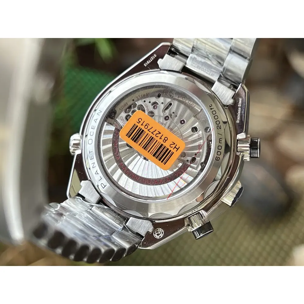 Replica Omega Seamaster Planet Ocean 600M 215.30.46.51.01.001 - Image 3