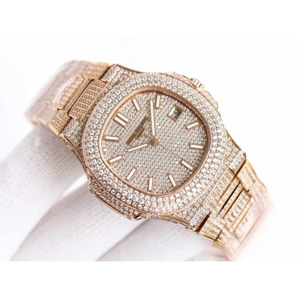 Replica Nautilus 5711-1300A-001 Patek Philippe 40 mm, Rose Gold Diamond Dial - Image 3