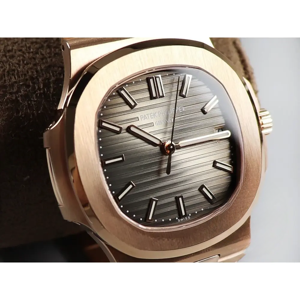 Replica Nautilus 5711/1R-001 Patek Philippe 40 mm, Rose Gold, Grey Dial - Image 4