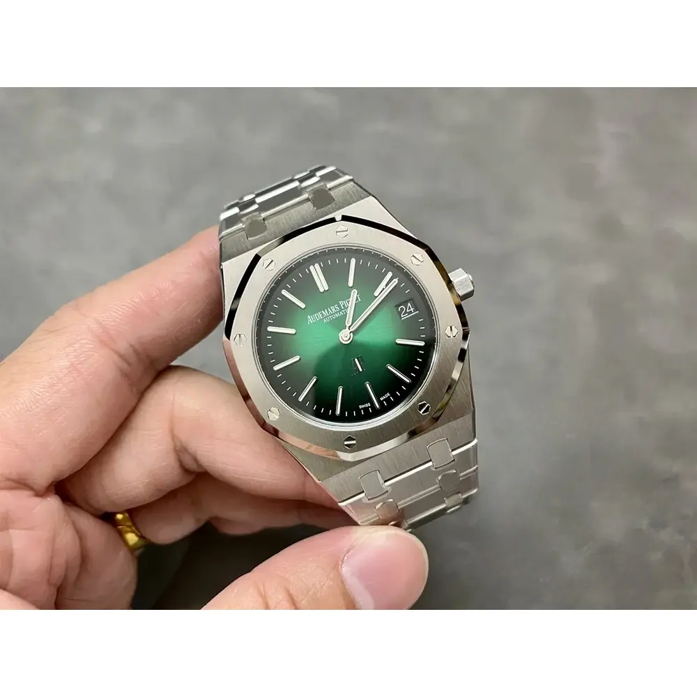 Super Clone Audemars Piguet Royal Oak Smoked green, 39 mm Ref. 15202PT.OO.1240PT.01 - Image 5