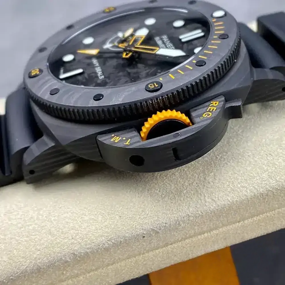 Replica Panerai Submersible Pam1324 - Image 7