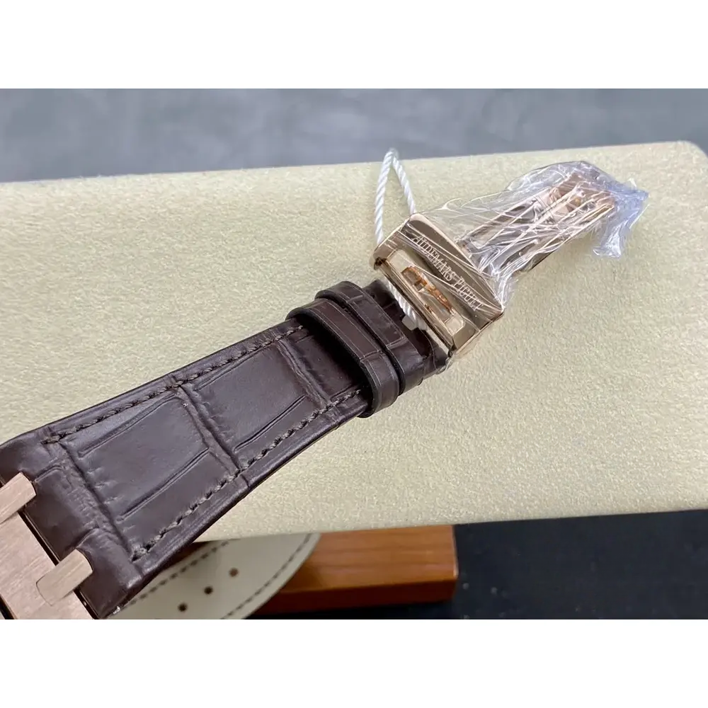 Super Clone Audemars Piguet Royal Oak 26331OR.OO.D821CR.01 - Image 3