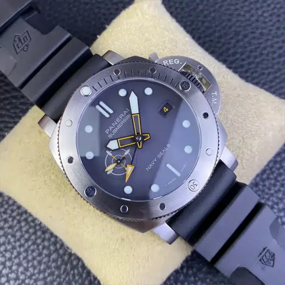 Replica Panerai Submersible GMT Navy SEALs PAM1323 - Image 3