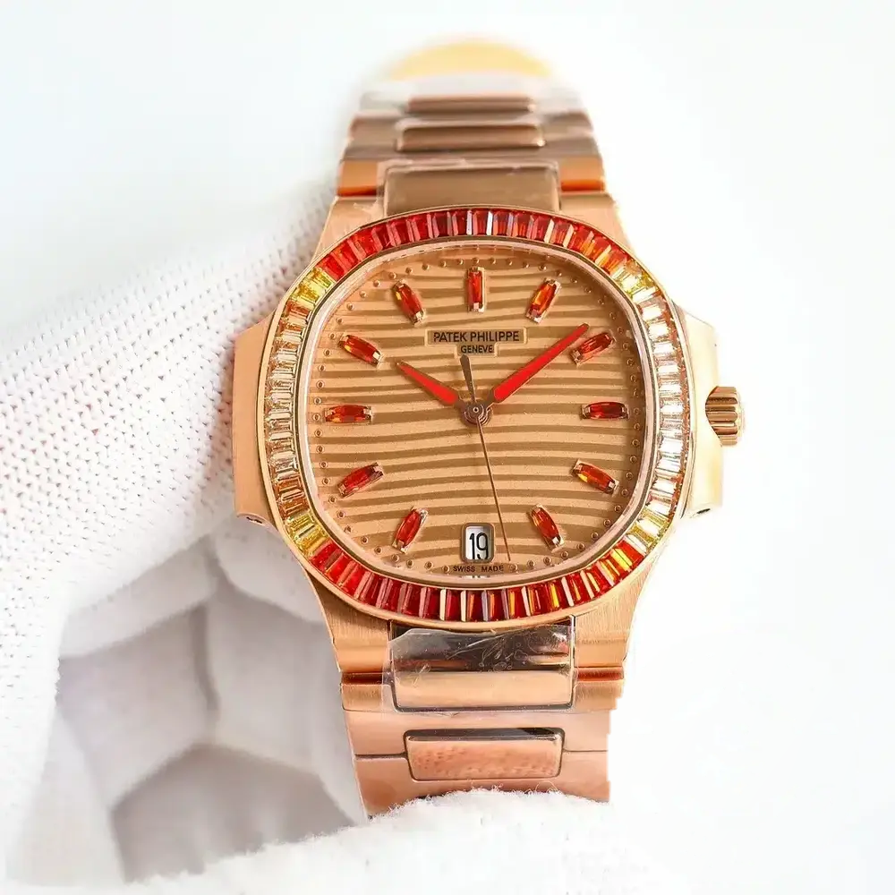 Replica Nautilus 7118/1300R-001 Patek Philippe “Ladies Automatic” 35.2 mm, Rose gold - Image 6