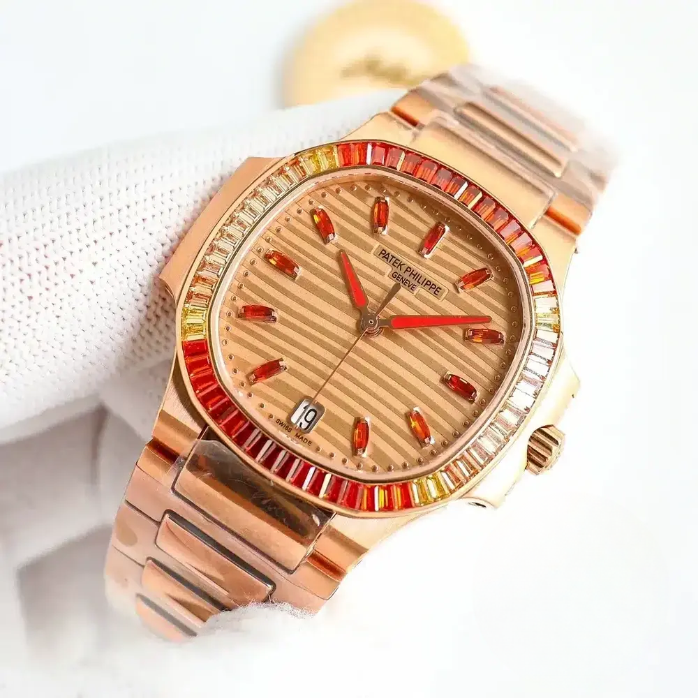 Replica Nautilus 7118/1300R-001 Patek Philippe “Ladies Automatic” 35.2 mm, Rose gold - Image 7