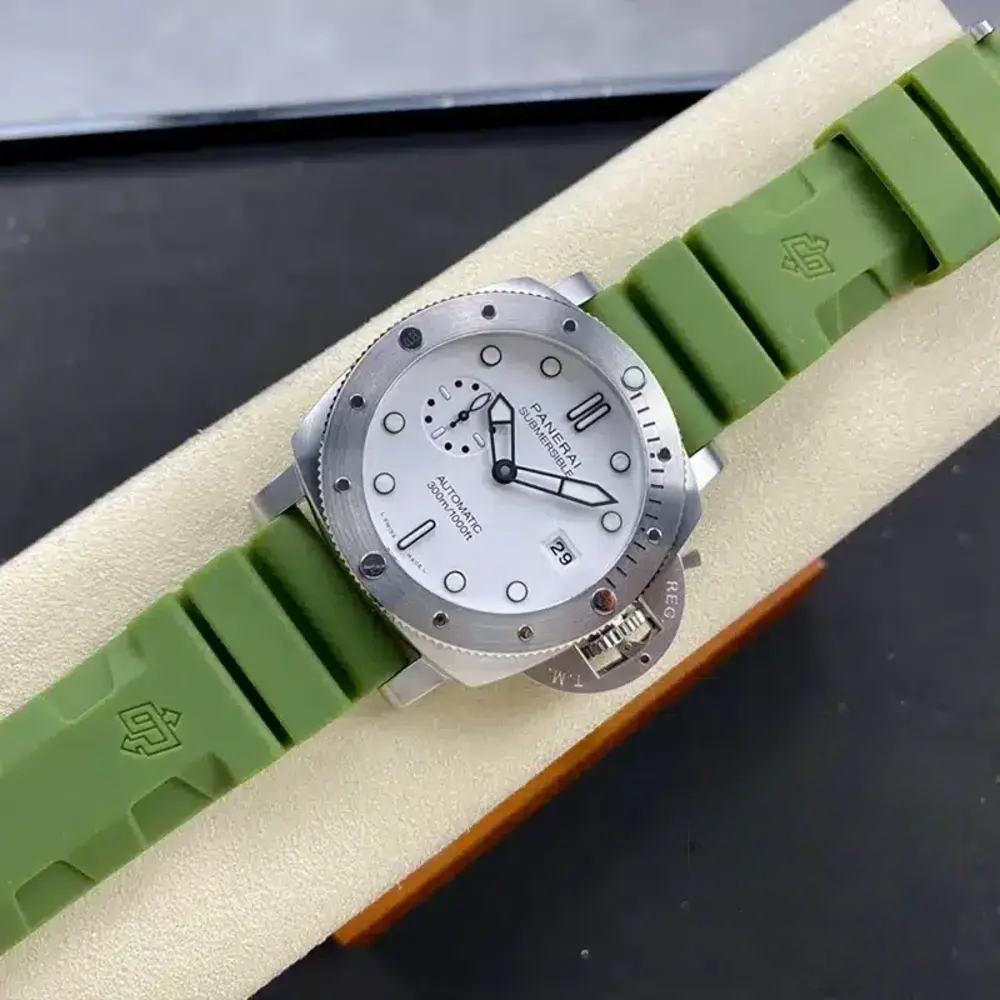 Super Clone Panerai PAM 1226 Submersible QuarantaQuattro Bianco 44mm - Image 5