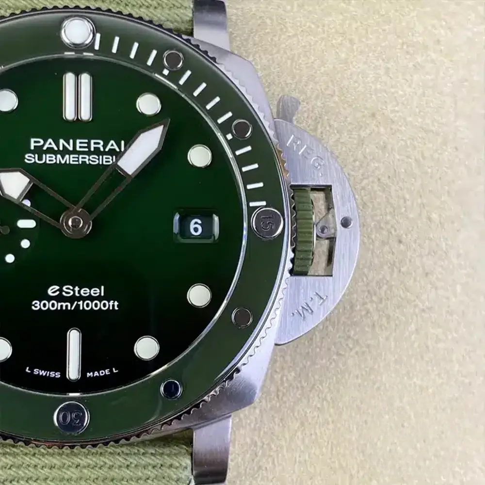 Replica Panerai Submersible PAM1287 QuarantaQuattro Verde Smeraldo - Image 6