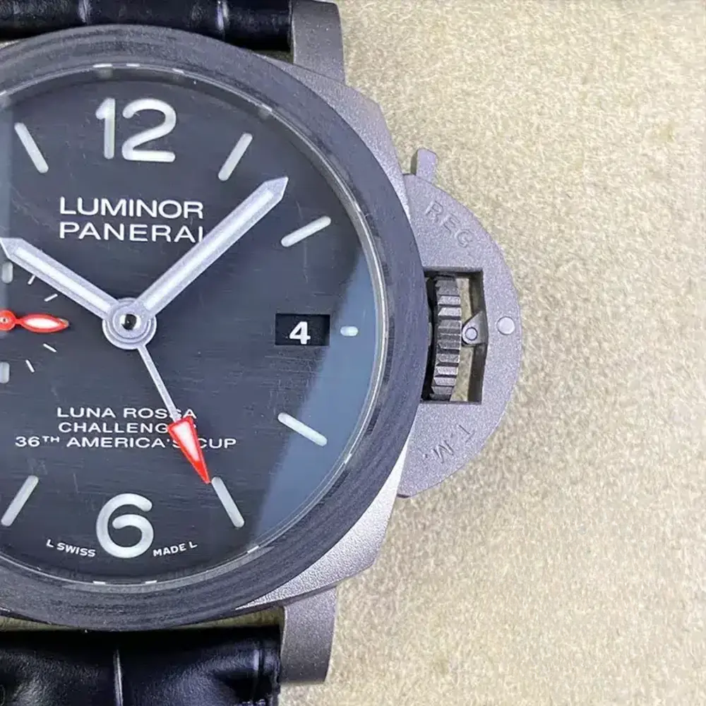 Replica Panerai Luminor Luna Rossa Gmt Pam1096 - Image 6