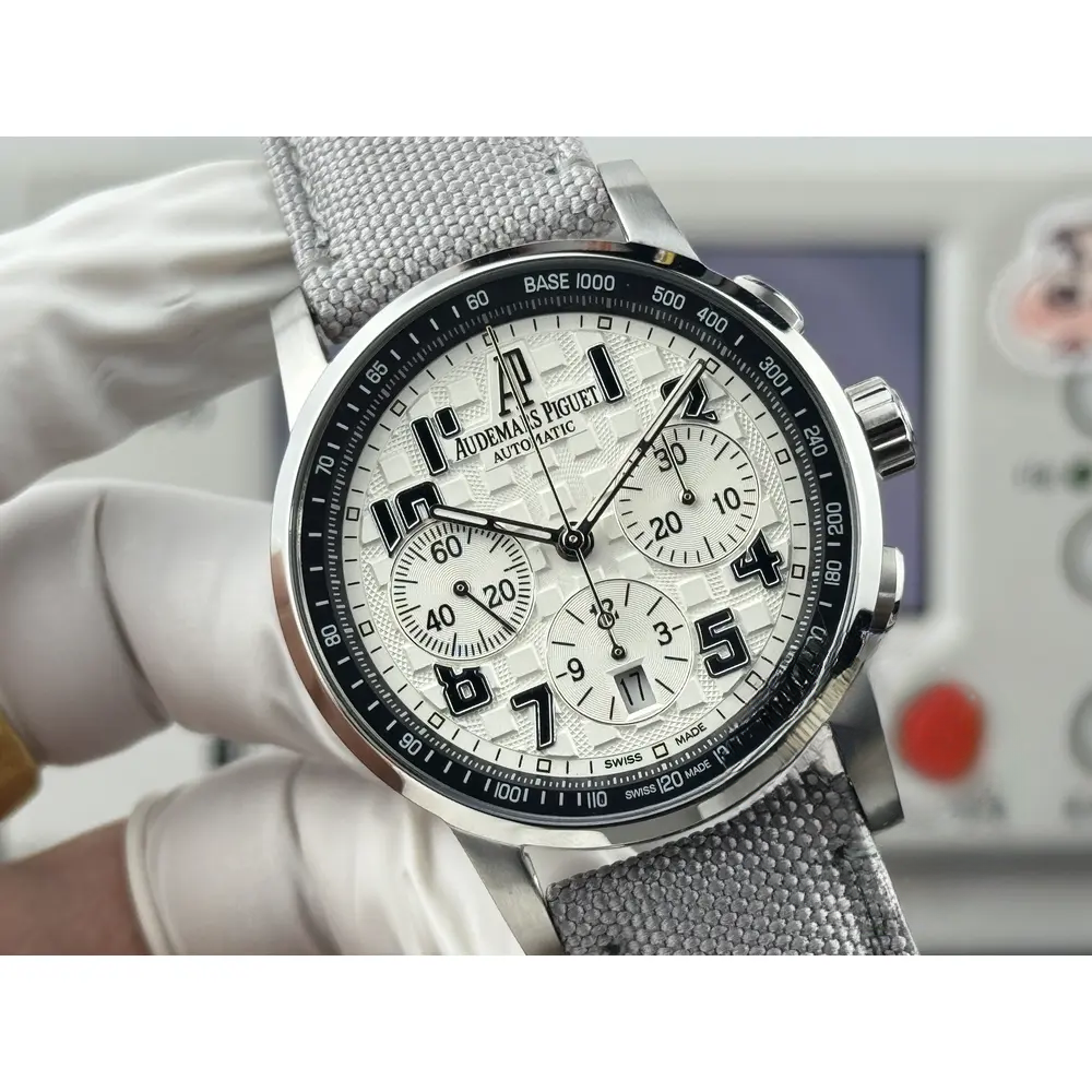 Replica Audemars Piguet Code 11.59 41mm 26048 White Dial - Image 3