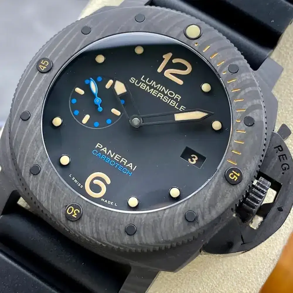 Replica Panerai Submersible Carbotech PAM616 - Image 4