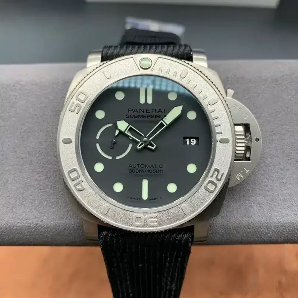 Super Clone Panerai Submersible Titanium Shell PAM 984 - Image 8
