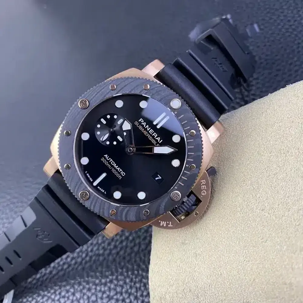 Super Clone Panerai PAM 1070 Submersible Goldtech OroCarbo - Image 5