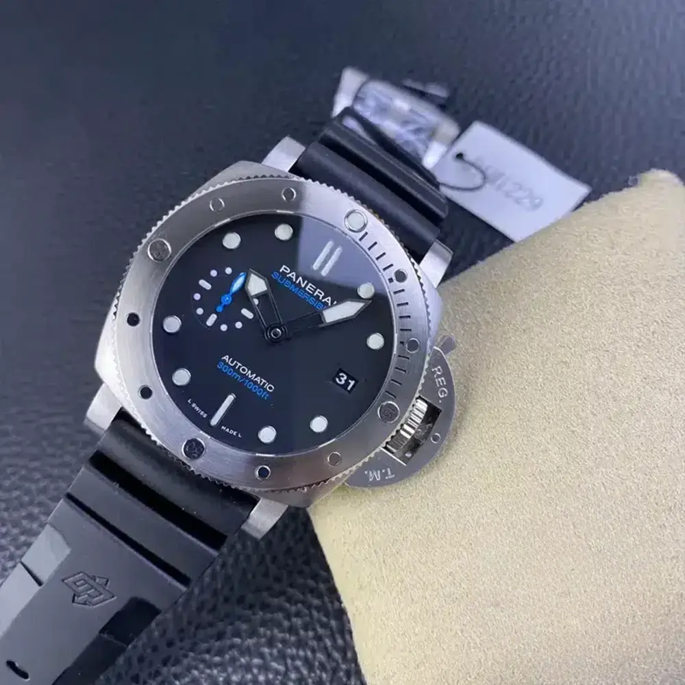 Replica Panerai Submersible Pam1229 44mm - Image 5