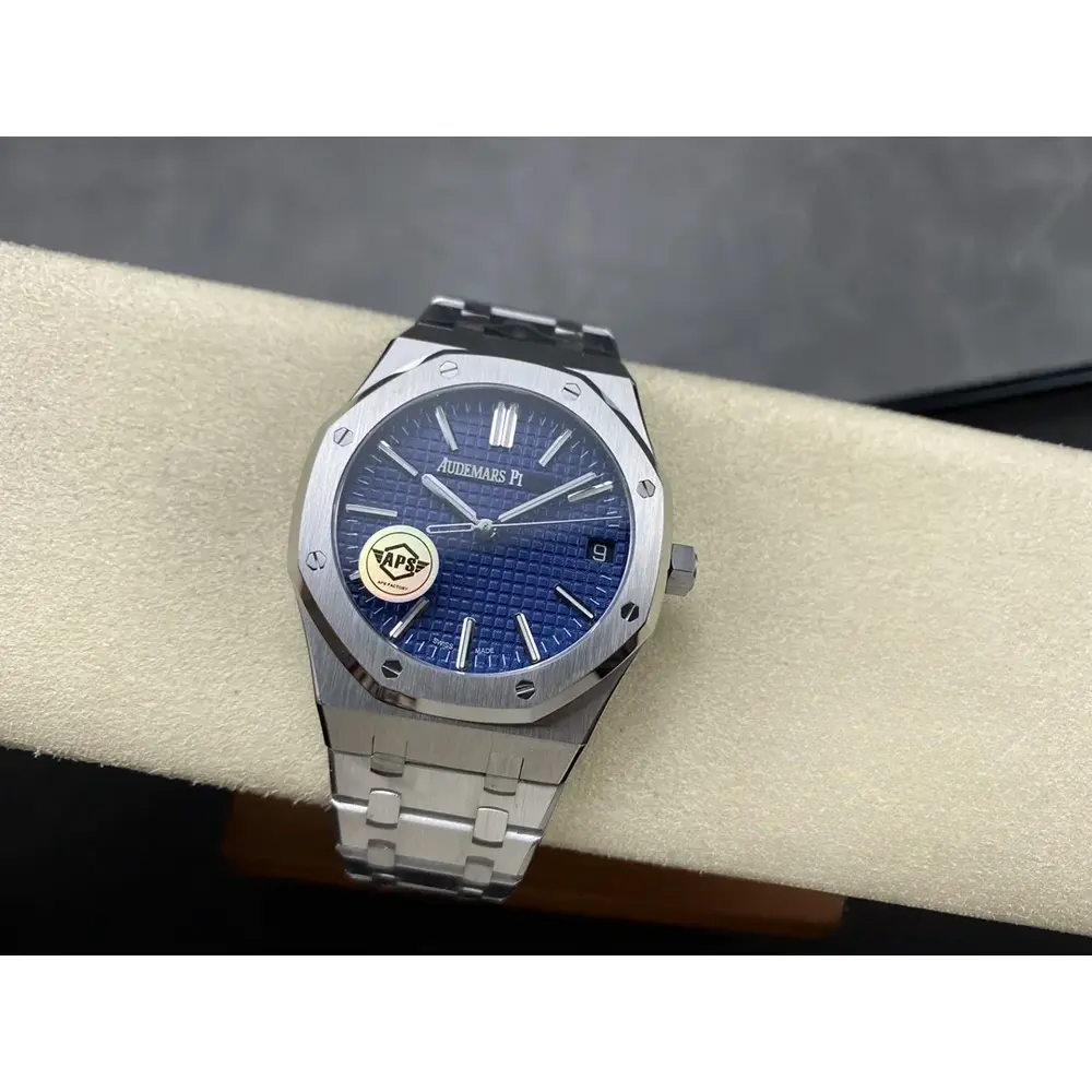 Replica Audemars Piguet Royal Oak Blue Dial 15510ST.OO.1320ST.06 41mm - Image 3