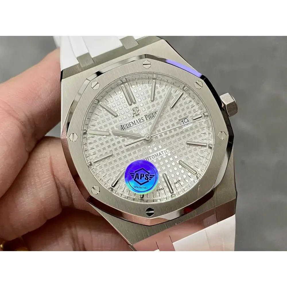 Replica Audemars Piguet Royal Oak White Rubber 15400ST.OO.1220ST.02 - Image 5
