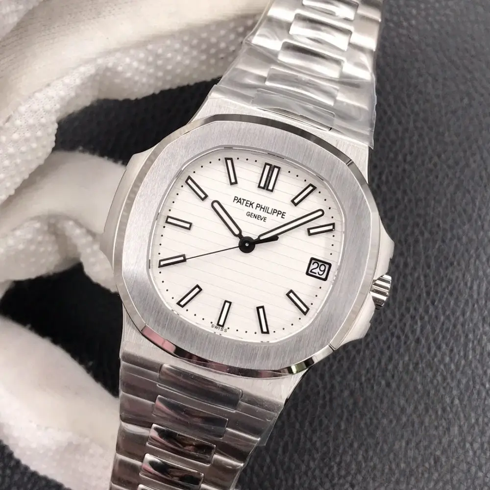 Replica Nautilus 5711/1A-011 Patek Philippe 40 mm, Stainless Steel, White Dial - Image 4