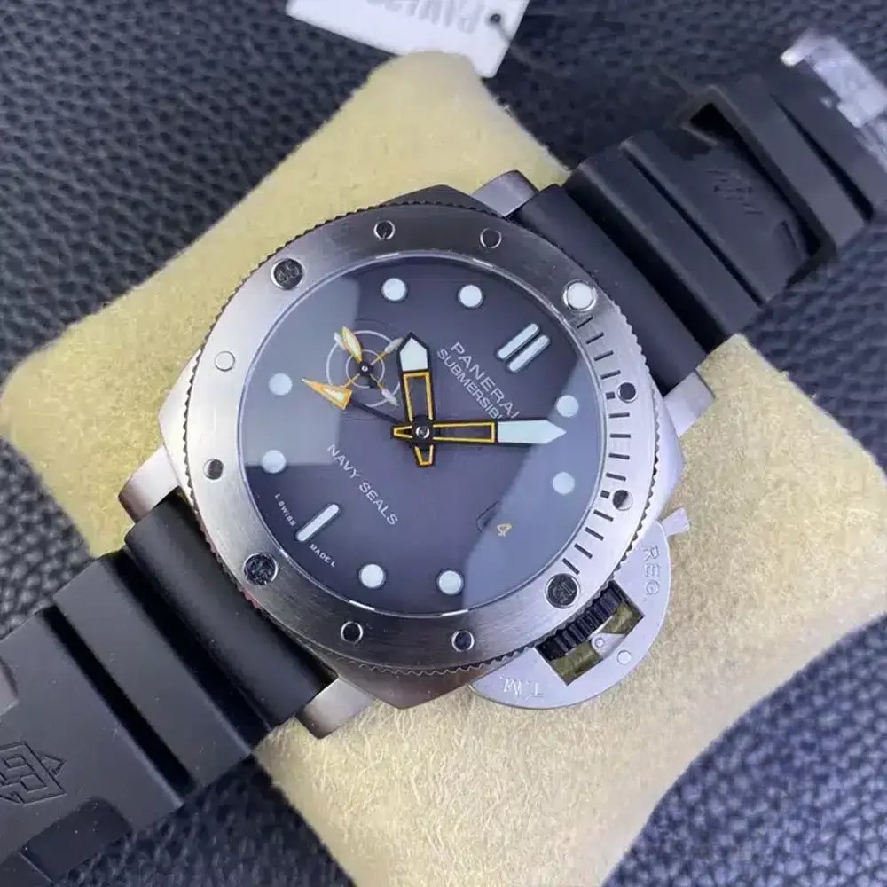 Replica Panerai Submersible GMT Navy SEALs PAM1323 - Image 4