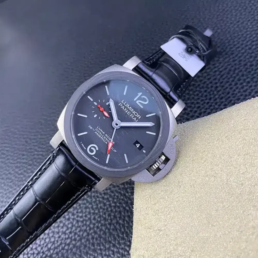 Replica Panerai Luminor Luna Rossa Gmt Pam1096 - Image 5