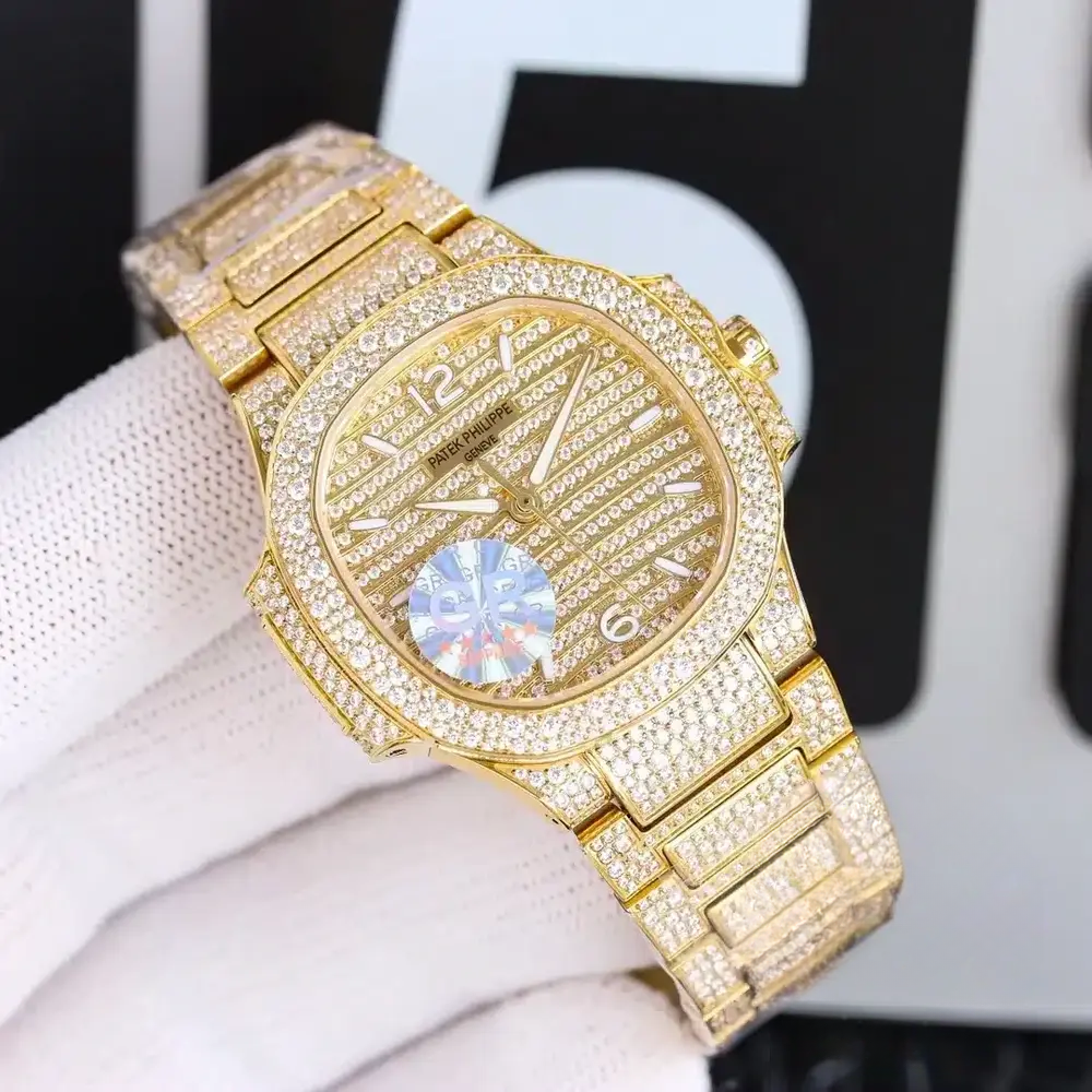 Replica Nautilus 7118/1450R-001 Patek Philippe “Ladies Automatic” 35.2 mm, Rose gold - Image 5