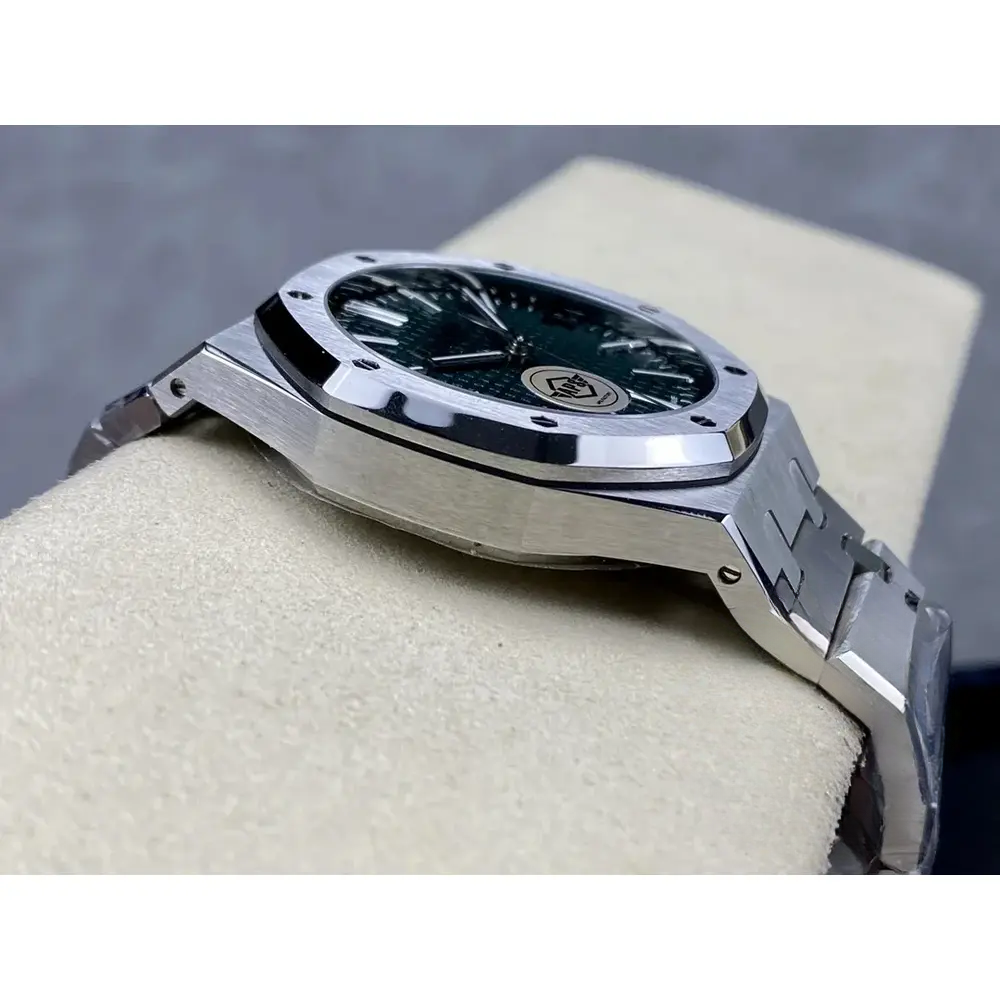 Super Clone Audemars Piguet Royal Oak Green Dial 15510ST.OO.1320ST.09 41mm - Image 3