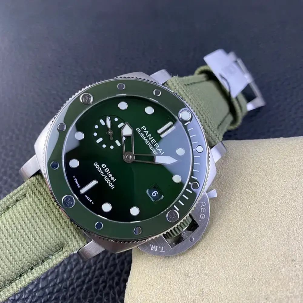 Replica Panerai Submersible PAM1287 QuarantaQuattro Verde Smeraldo - Image 5