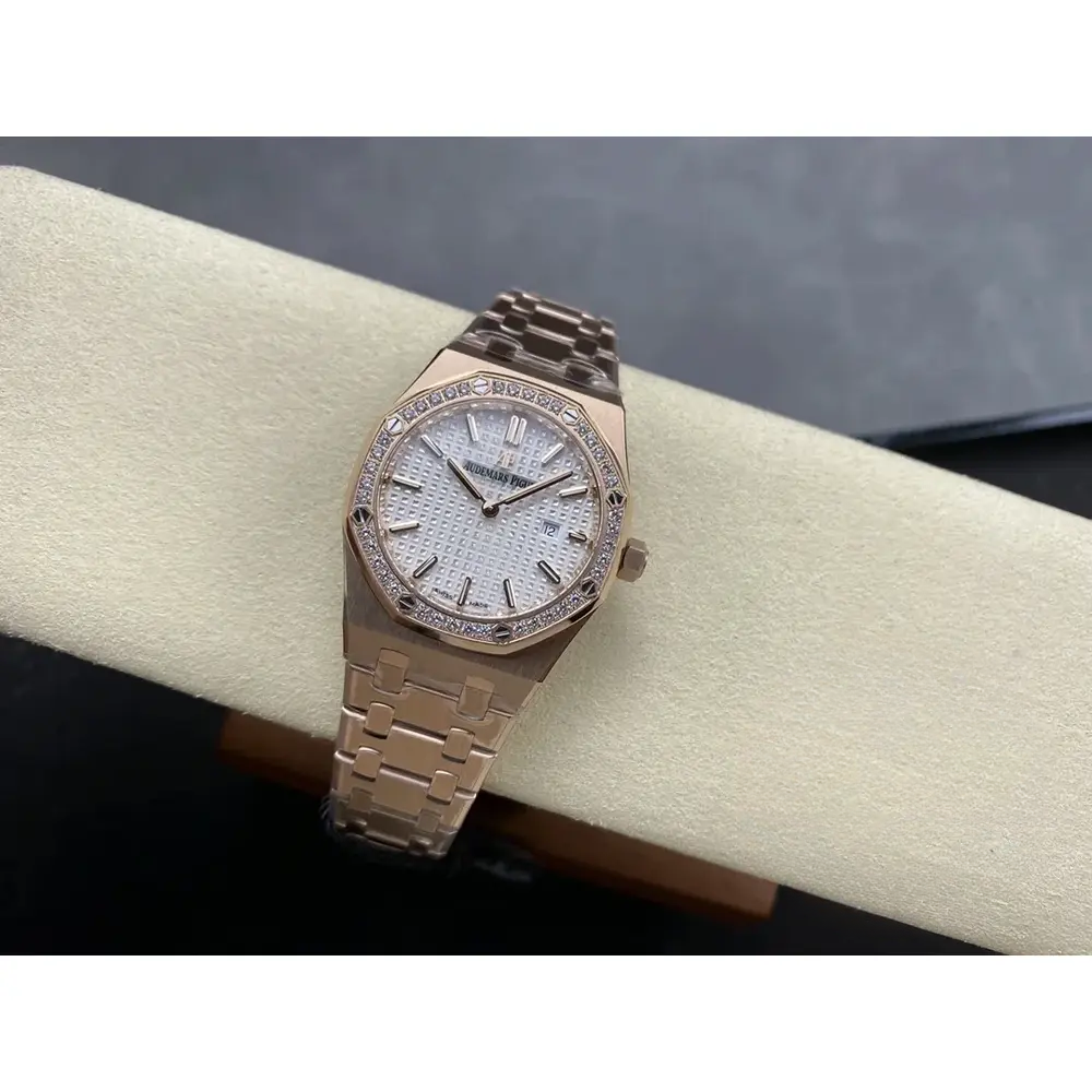 Replica Audemars Piguet Royal Oak Diamond 67651OR.ZZ.1261OR.01 33mm - Image 2