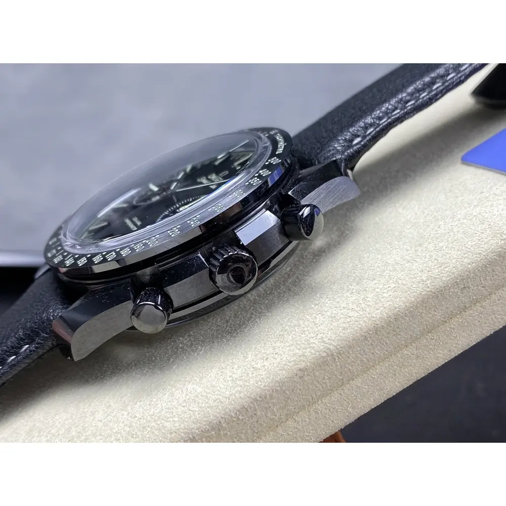 Replica Omega Speedmaster Black 311.92.44.51.01.004 - Image 3